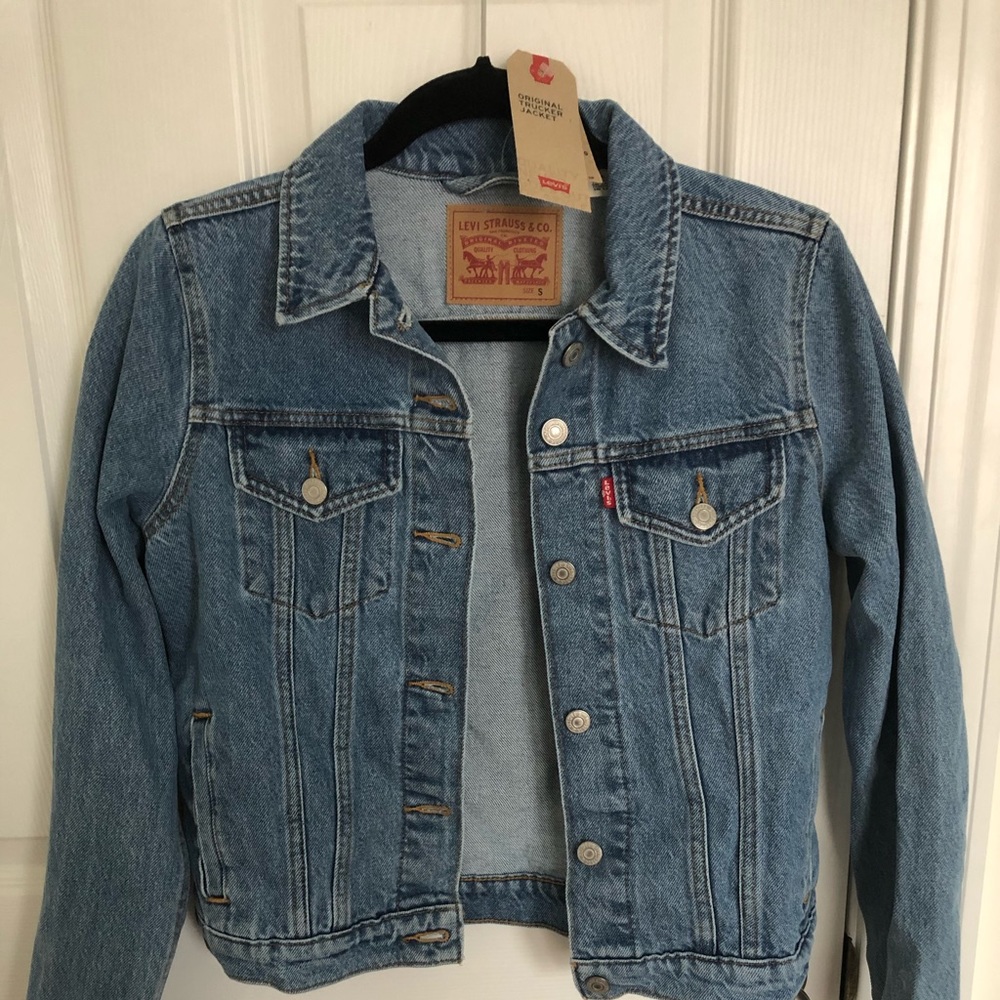 NWT Levi’s Jean jacket